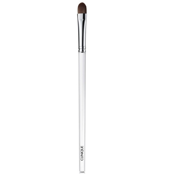 clinique concealer brush