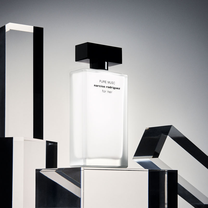 Narciso Rodriguez for her de Pure Musc 50ml Parfum Spray | Cosmetics Ascot Eau